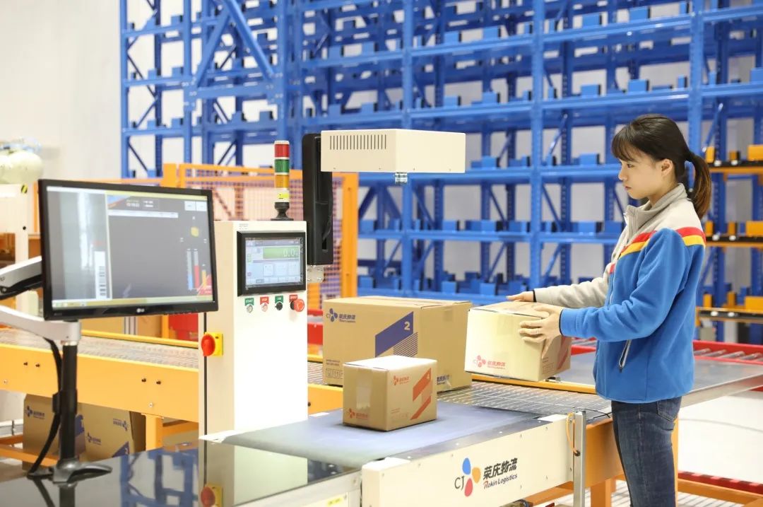 做中国智慧合同物流的领跑者 记cj荣庆物流董事长张玉庆 火蓝科技